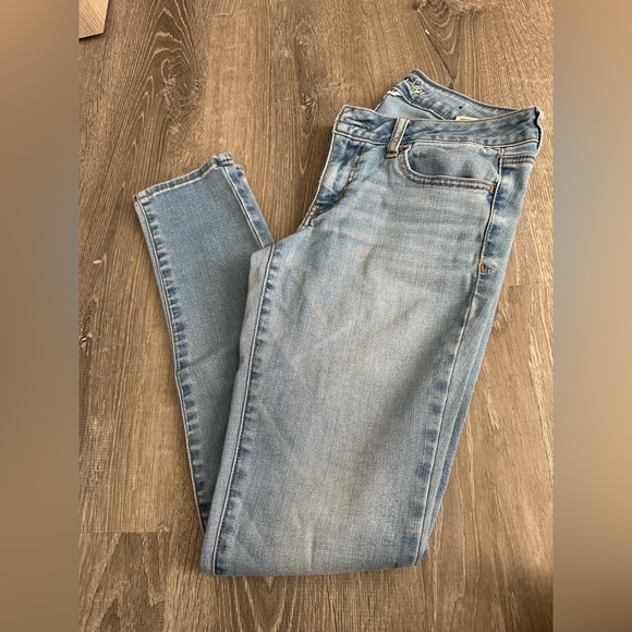 Women’s American Eagle Super Stretch Skinny Jeans - Size 8 - Picture 2 of 3